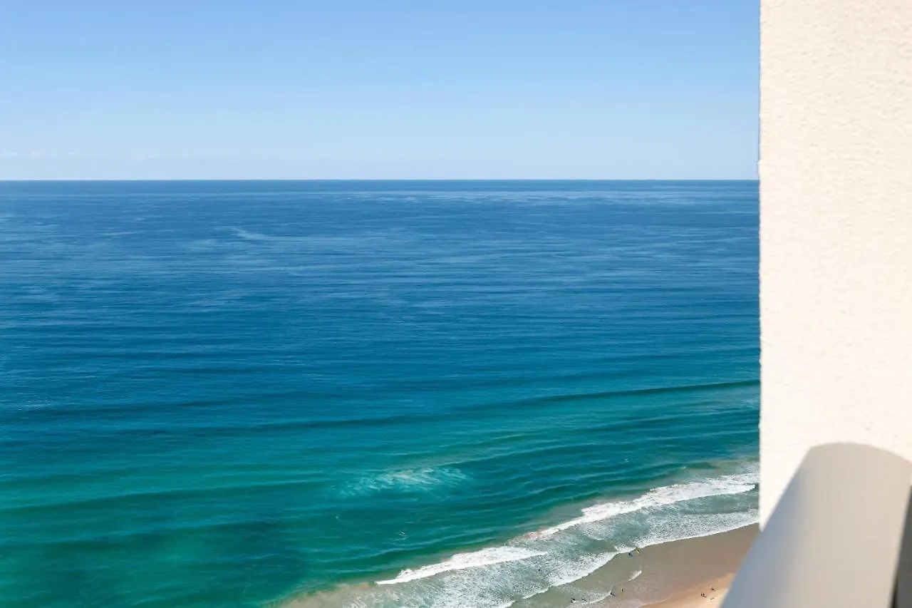 Hilton Panoramic Oceanview Sub-Penthouse Lägenhet Guldkusten